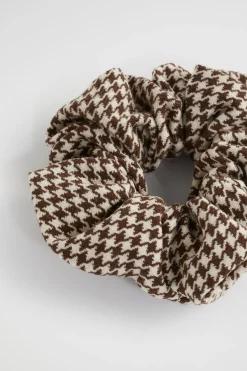 Woman Seed Heritage Hair Accessories-Houndstooth Scrunchie