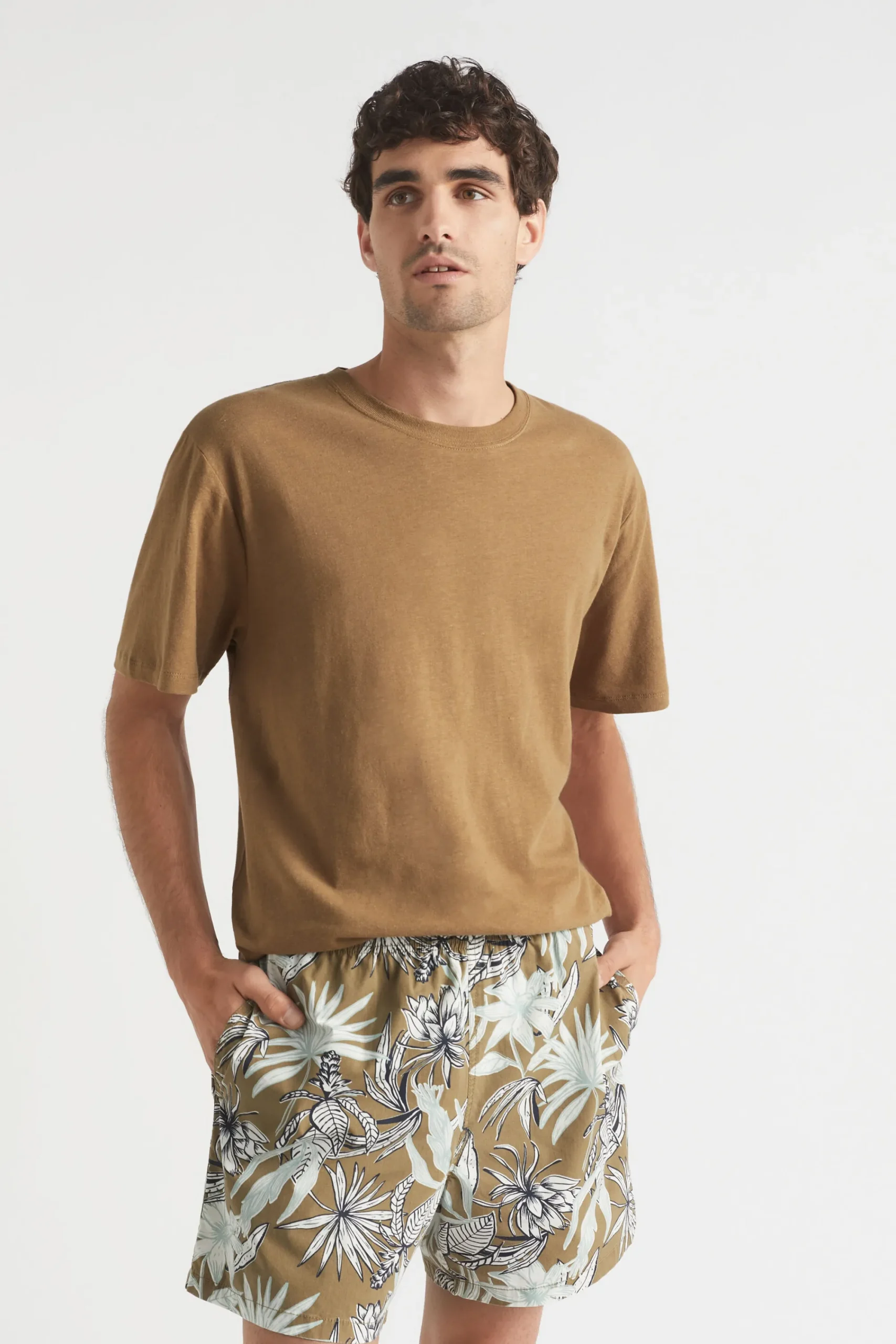 Man Seed Heritage T-Shirts & Sweaters-Mens Linen Tee