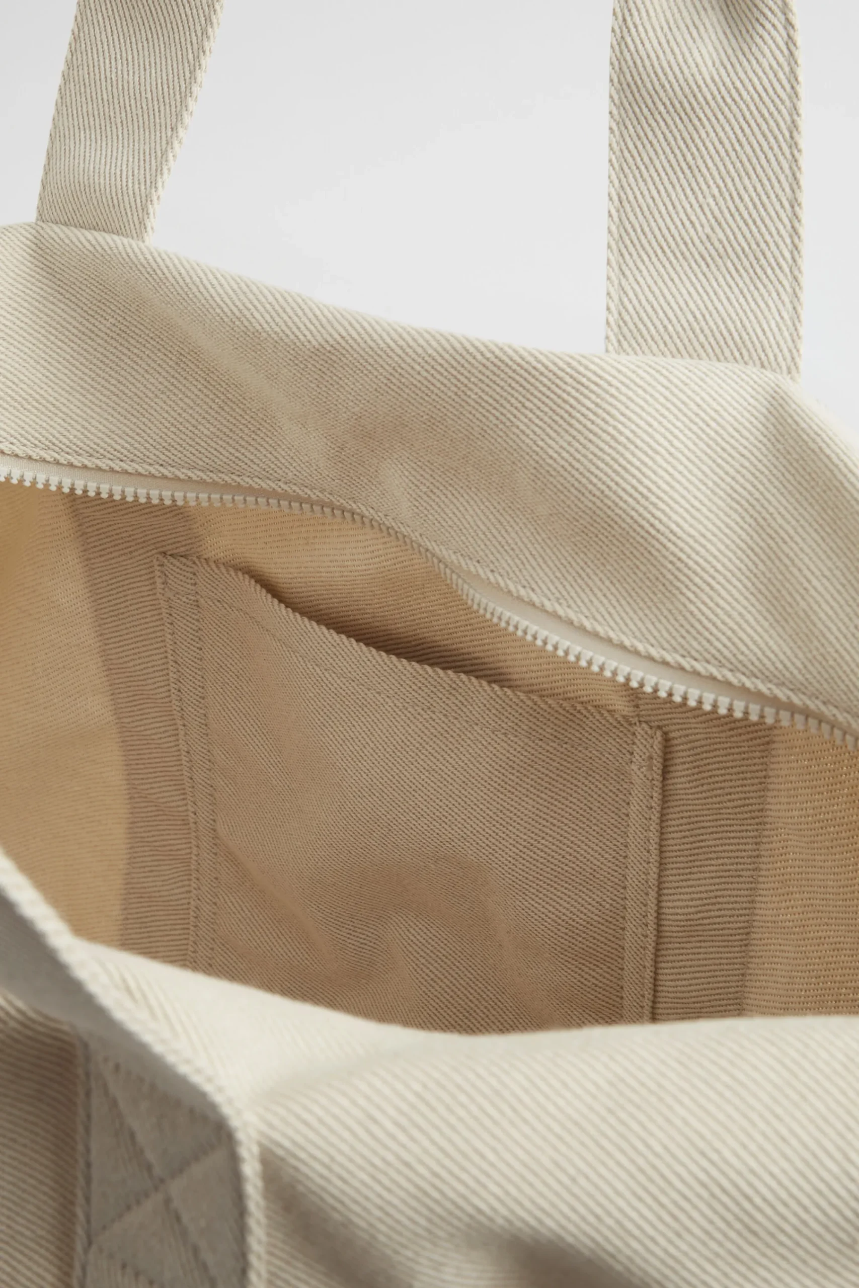 Woman Seed Heritage Tote Bags-Seed Canvas Duffle Bag